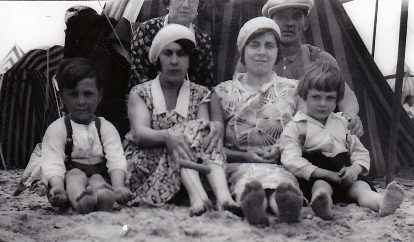 MALO-LES-BAINS : un dimanche à la mer – 1933